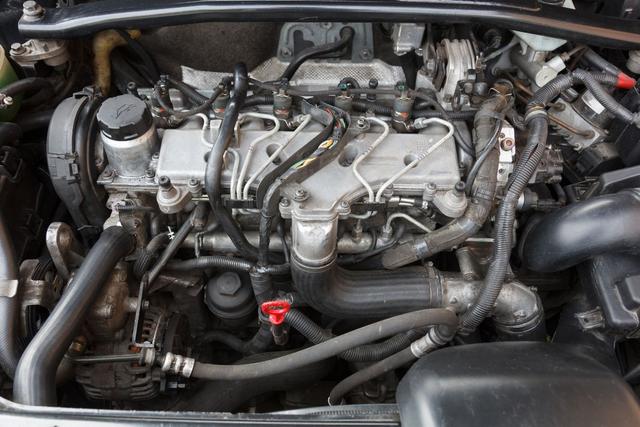 V5 Engine Explained: The Weird Yet Brilliant Design You Didn’t Know Existed
